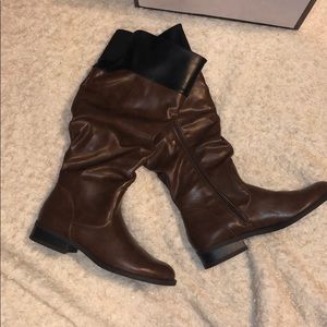Brand new brown Nine West boots
